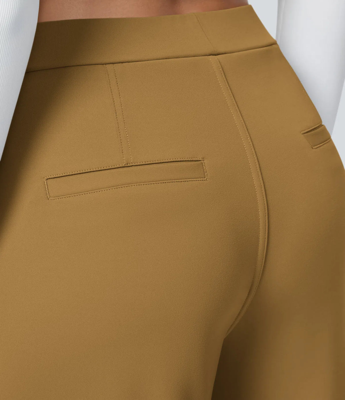 Le Pantalon Fluide Plisane – Camel