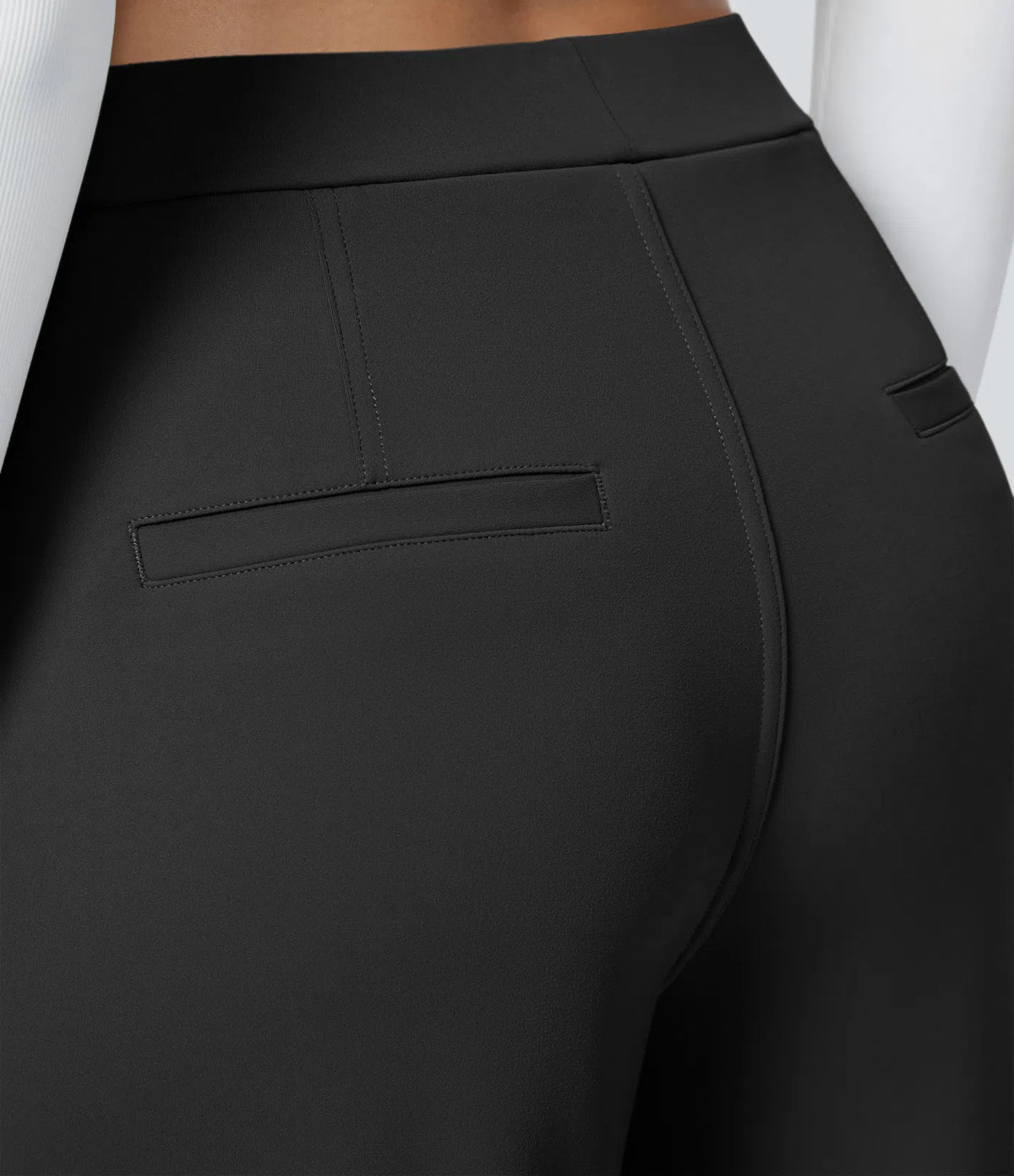 Le Pantalon Fluide Plisane – Noir